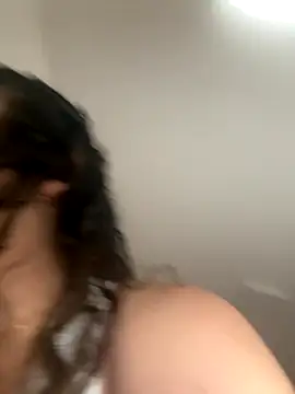 Elizabeth Dupont online show from 11.16.25