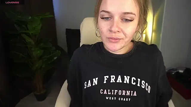 MaribelRiverr  online show from 12.08.24