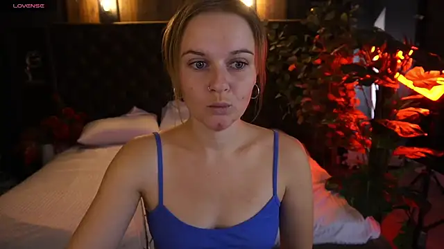 MaribelRiverr  online show from 10.12.25