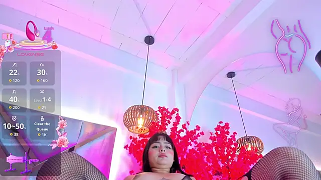 KimVelezz online show from 09.10.25