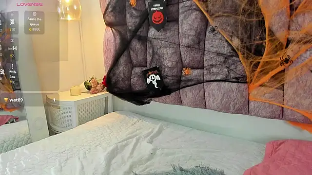 britanny-collyns online show from 10.14.25