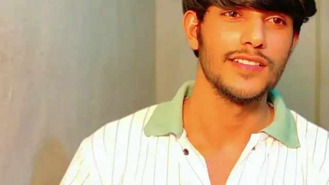 Snapshot of kingkartik7 chatting on 03.18.26 kingkartik7 online show from 03.18.26