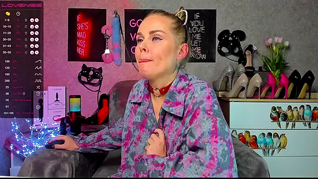HannaKorsak online show from 12.06.24