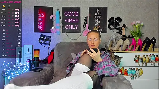 HannaKorsak online show from 12.11.24