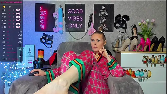 HannaKorsak online show from 01.16.25