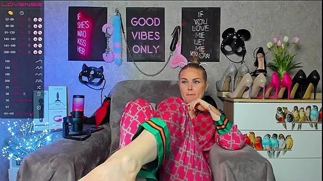 HannaKorsak online show from 01.16.25