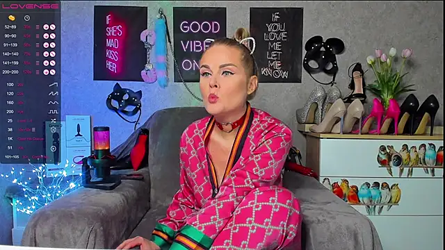 HannaKorsak online show from 02.02.25