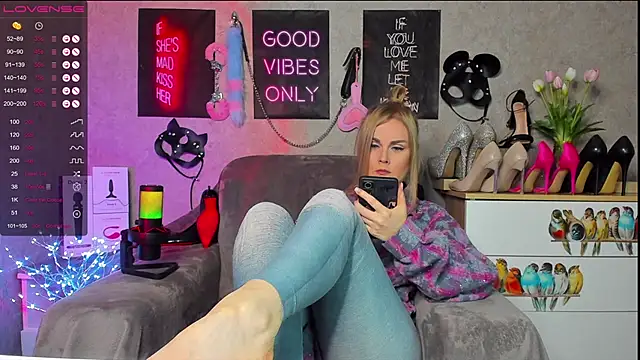 HannaKorsak online show from 02.06.25