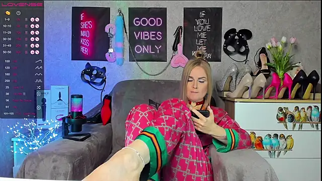 HannaKorsak online show from 02.16.25