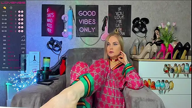 HannaKorsak online show from 03.10.25