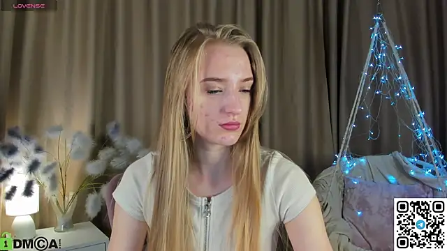 Stacy River online show from 11.09.25