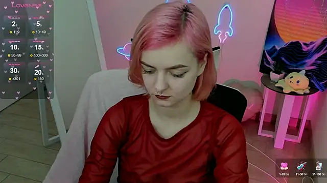 Fire Bestie online show from 02.18.25