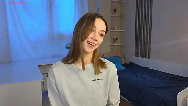 RennieLewis online show from 10.31.25