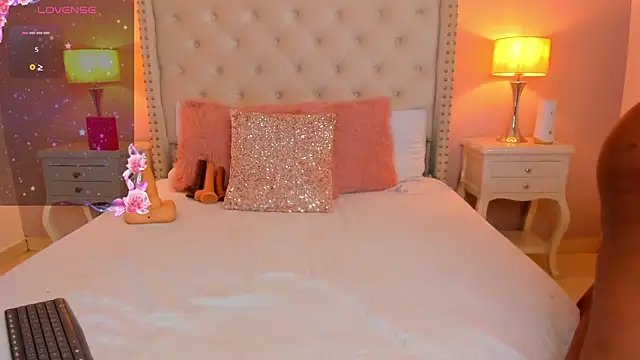 Gabriiela  online show from 09.22.25