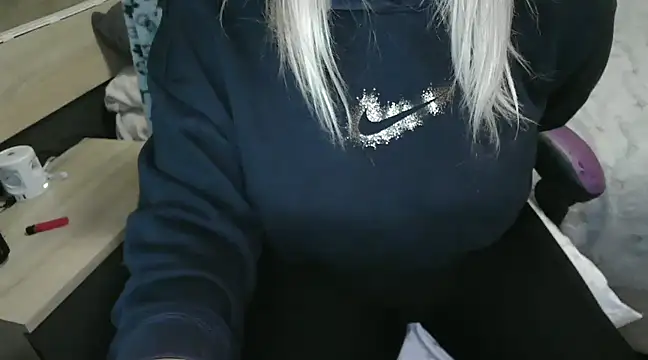 LaRa forU online show from 03.03.25