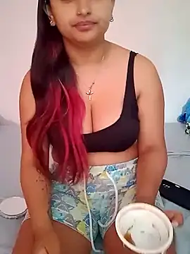 Snapshot of sariitha_sw chatting on 02.19.26 sariitha sw online show from 02.19.26