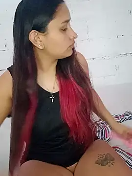 Snapshot of sariitha_sw chatting on 05.05.26 sariitha sw online show from 05.05.26