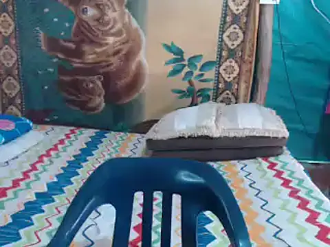 Snapshot of mom_son_dirty chatting on 09.28.25 mom son dirty online show from 09.28.25