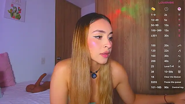 Snapshot of PollyGrey_ chatting on 06.24.26 PollyGrey online show from 06.24.26