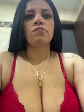 Snapshot of Milff_parkerrr chatting on 12.17.24 Milff parkerrr online show from 12.17.24
