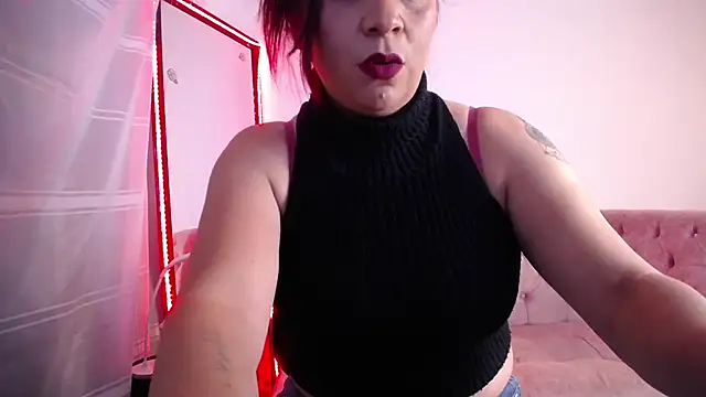 Snapshot of lorenalover24 chatting on 02.01.25 lorenalover24 online show from 02.01.25