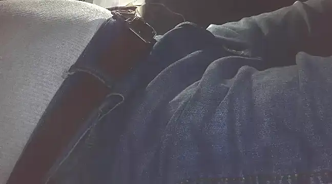 Snapshot of briefsguy4life@xh chatting on 03.20.25 briefsguy4lifexh online show from 03.20.25