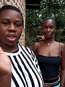 Snapshot of Sassy_boobs21 chatting on 02.20.26 Sassy boobs21 online show from 02.20.26