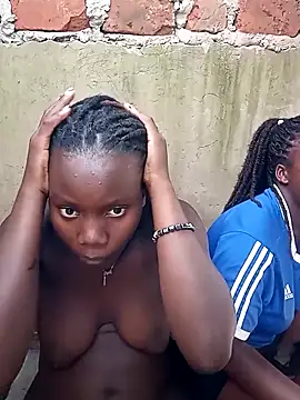 Snapshot of Black_juicy24 chatting on 03.04.25 Black juicy24 online show from 03.04.25