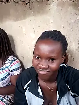 Snapshot of Black_juicy24 chatting on 03.12.25 Black juicy24 online show from 03.12.25