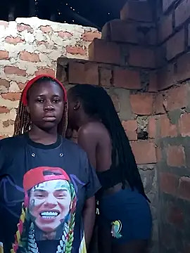 Snapshot of Black_juicy24 chatting on 09.24.25 Black juicy24 online show from 09.24.25