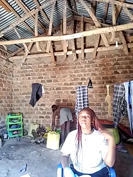 Snapshot of Black_juicy24 chatting on 11.25.25 Black juicy24 online show from 11.25.25