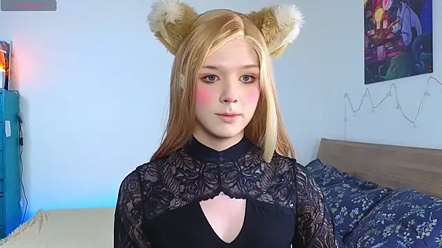  yourFoxy  online show from 09.19.25