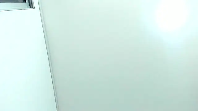 Snapshot of Dalia_20 chatting on 02.21.25 Dalia 20 online show from 02.21.25