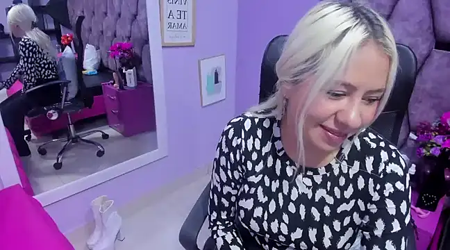 ConstansBlonde online show from 12.05.24
