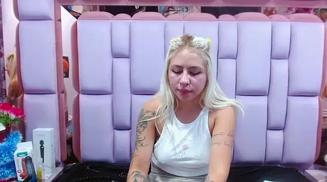 ConstansBlonde online show from 12.12.24