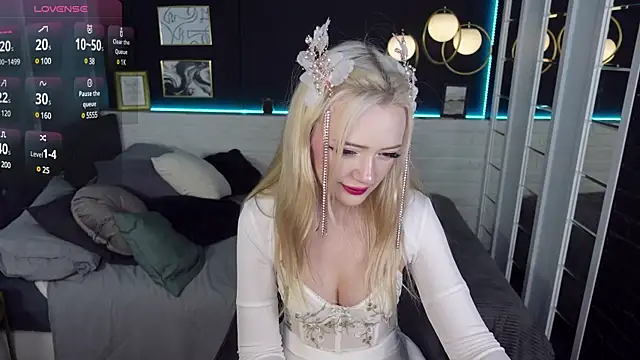 EmilyAir online show from 12.15.24