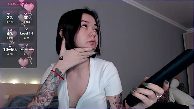 osaka nia online show from 01.15.25