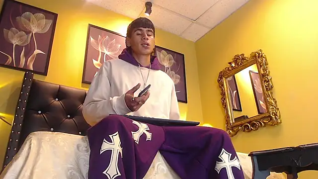 king yer online show from 12.05.25