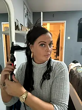 vanessaNL online show from 09.21.25