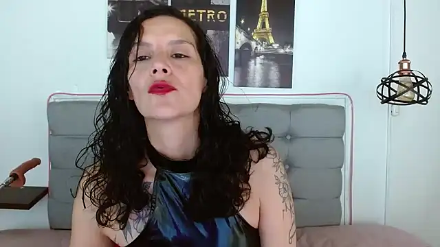 Snapshot of Andy_Frei_C chatting on 10.31.25 Andy Frei C online show from 10.31.25