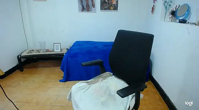 mature tammyjones online show from 12.13.24