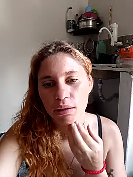 Scarlett-Leh online show from 12.20.24