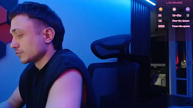 Snapshot of alex_nash chatting on 11.01.25 alex nash online show from 11.01.25