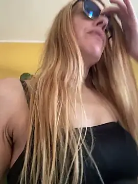 Naylee   online show from 06.27.26