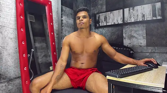 Derek Lustfordx online show from 01.04.25
