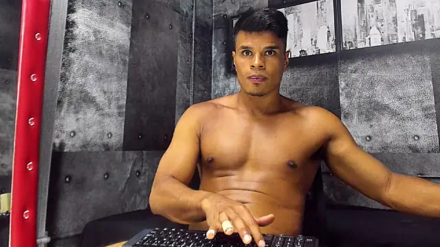 Derek Lustfordx online show from 03.13.25