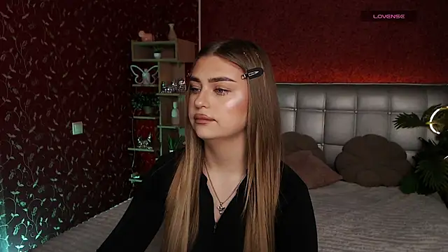 Snapshot of edaachi chatting on 01.28.25 edaachi online show from 01.28.25