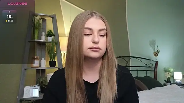 Snapshot of edaachi chatting on 02.17.25 edaachi online show from 02.17.25