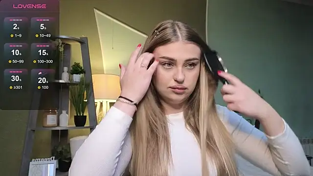 Snapshot of edaachi chatting on 02.20.25 edaachi online show from 02.20.25