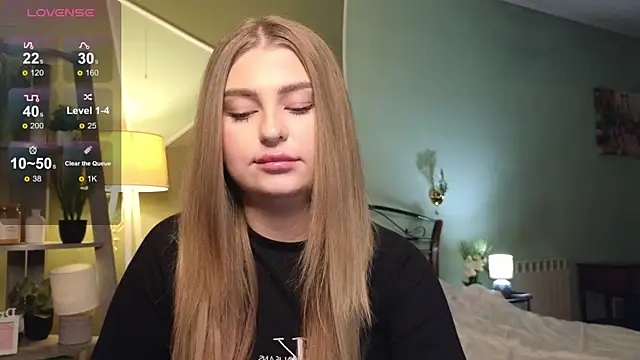 Snapshot of edaachi chatting on 02.22.25 edaachi online show from 02.22.25